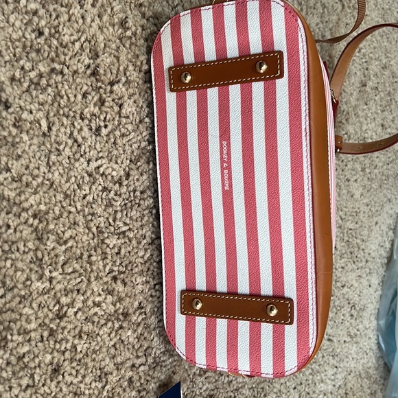 🆕Dooney Bourke Handbag/ Wallet🎄 - Picture 6 of 6